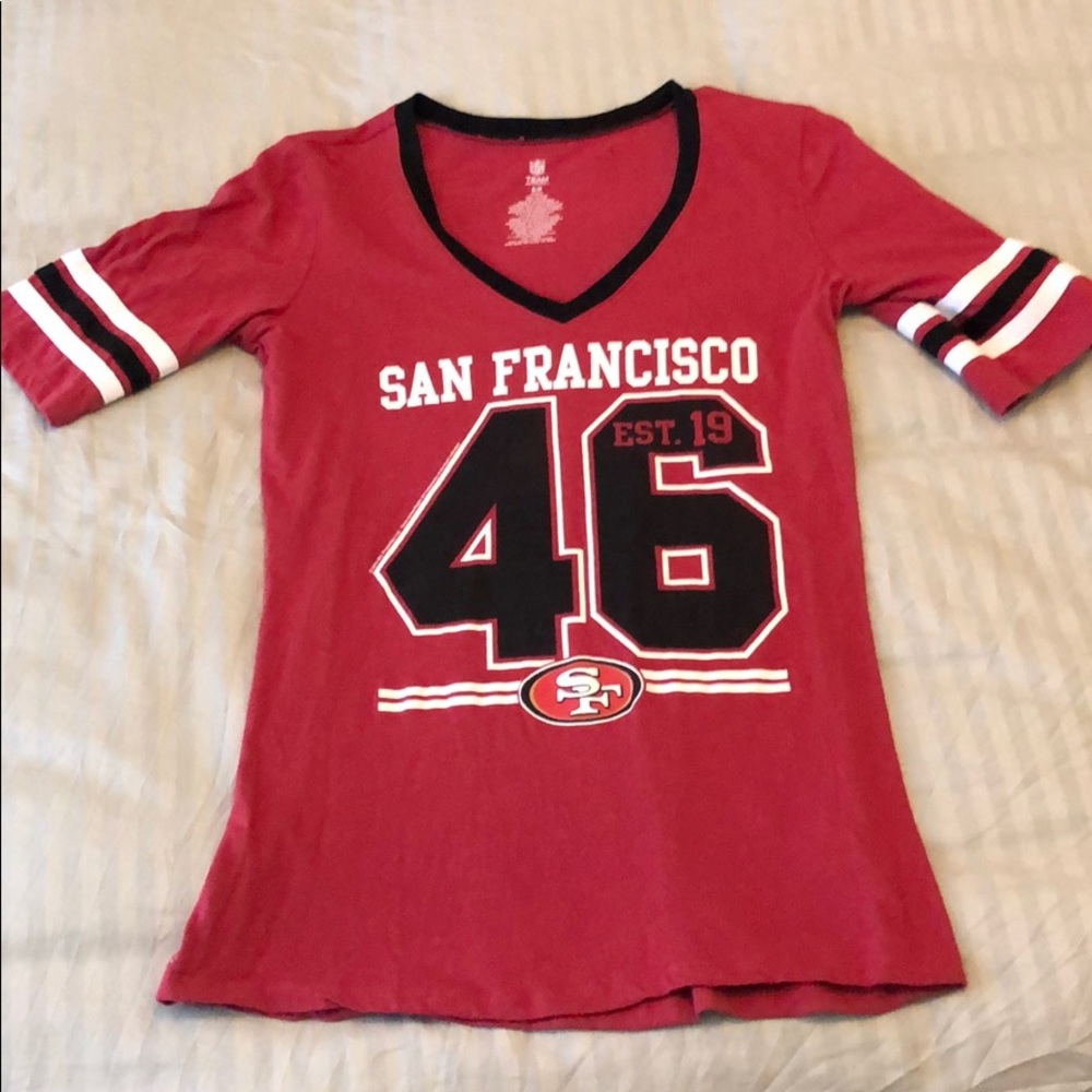 Women’s small 49ers long sleeve T-shirt